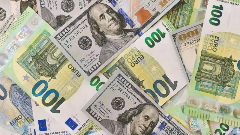 Курсы валют в обменниках Казахстана на 7 февраля