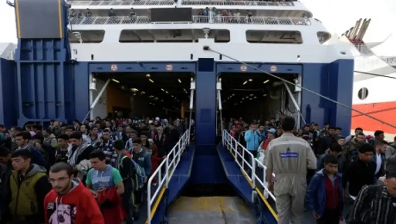 Лодка с мигрантами затонула у берегов Греции, погибли 11 человек