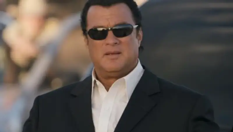 Стивен Сигал: Мой отец был бурятом