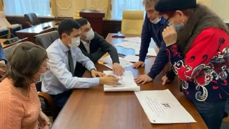 В Уральске на 2021-2023 годы запланировано отремонтировать 150 дворов многоквартирных домов