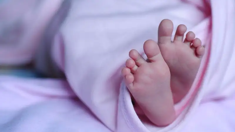 Девочка весом почти семь килограммов родилась в Костанае