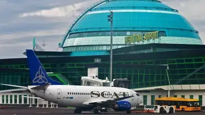 сигареты, самолет, полиция, фото - Новости Zakon.kz от 25.05.2023 19:05