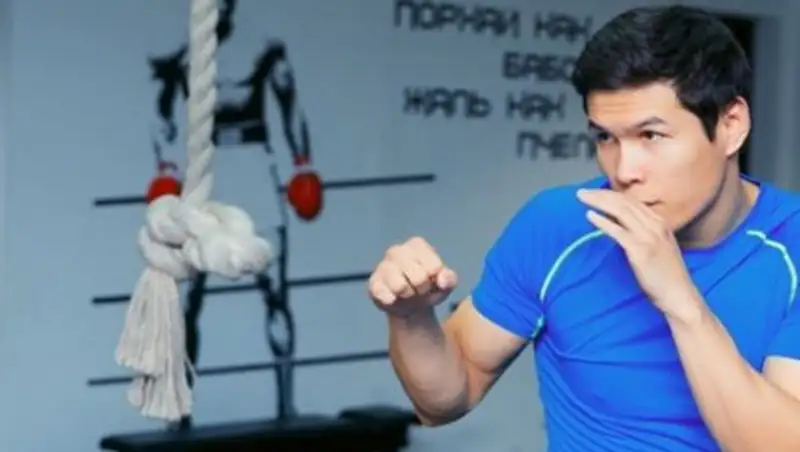 Промоутер Елеусинова официально анонсировал второй бой в профи