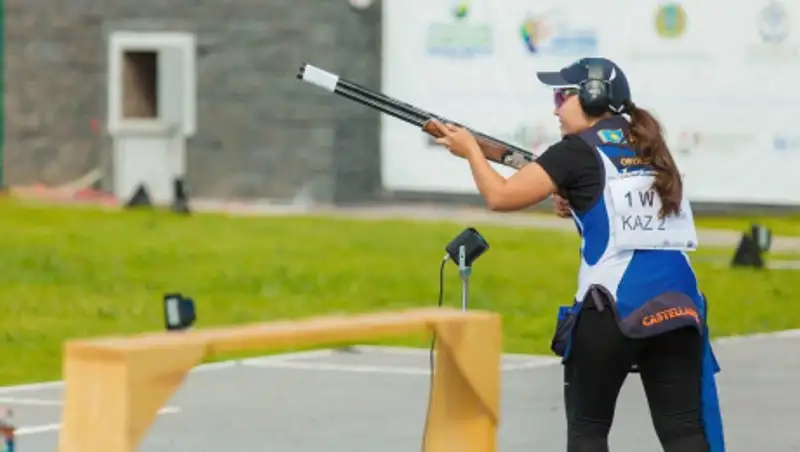Казахстанцы завоевали три медали на ЧА по стендовой стрельбе