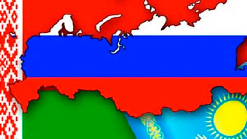 ЕЭК прорабатывает формирование скоординированной транспортной политики на пространстве Таможенного союза, фото - Новости Zakon.kz от 06.12.2013 16:09