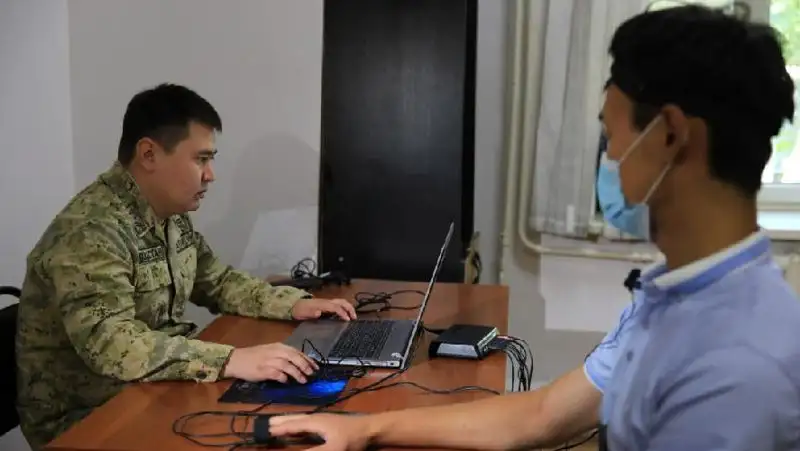 в Казахстане начался осенний призыв в армию, фото - Новости Zakon.kz от 05.09.2022 16:19