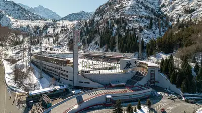 В дирекции "Медеу" опровергли информацию об отсутствии на катке медиков, фото - Новости Zakon.kz от 04.01.2023 22:04