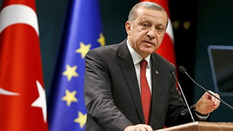 Эрдоган посоветовал России продолжать дружить с Турцией