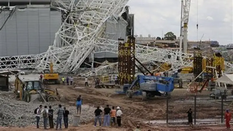В Сан-Паулу частично обрушился стадион открытия ЧМ-2014