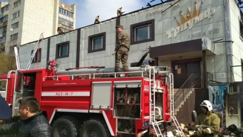 Торговый дом горит в центре Кокшетау