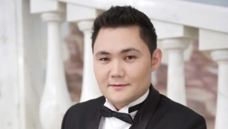 Солист «Астана Опера» Медет Чотабаев выступил в бразильском театре