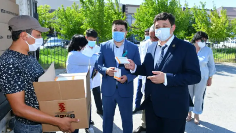 В Туркестан прибыло более 1,5 млн ампул необходимых лекарственных средств