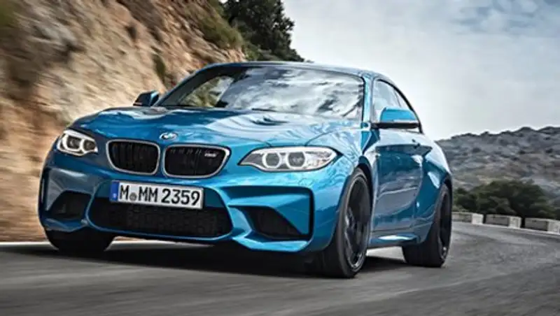 BMW выпустит четырехдверную версию M2