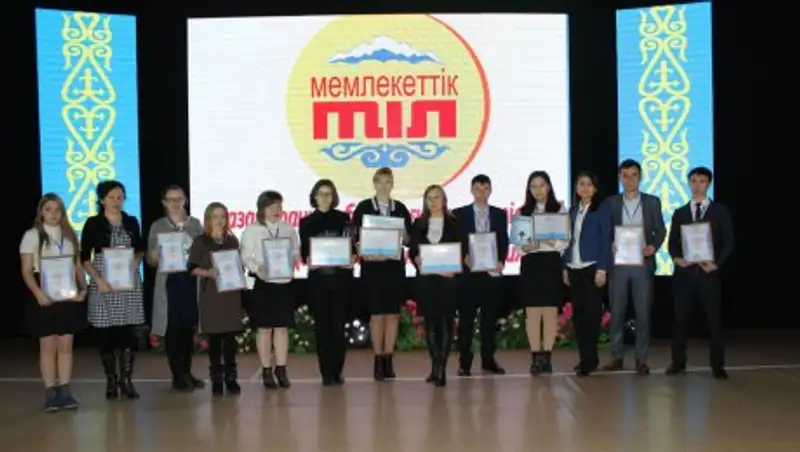 Стало известно, кто в ВКО знает государственный язык лучше всех