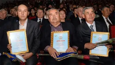 Zakon.kz, фото - Новости Zakon.kz от 19.10.2014 01:44