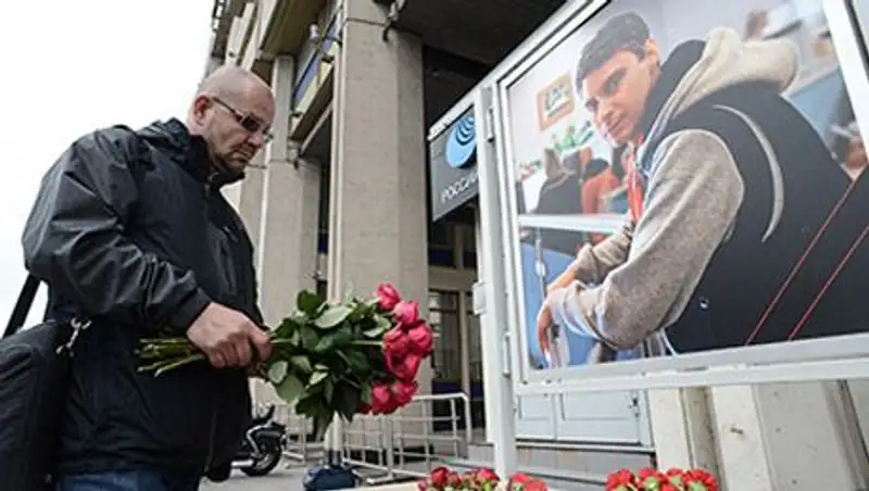 Фотокорреспондента Андрея Стенина посмертно наградили орденом Мужества