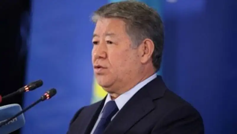 А. Есимов призвал дорожную полицию докладывать о нарушениях чиновников