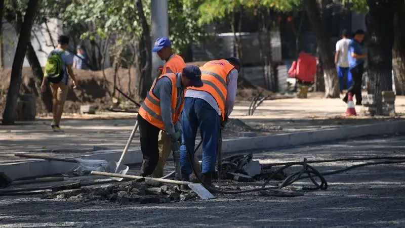 Движение на мосту по улице Жаяу Мусы перекроют в Алматы