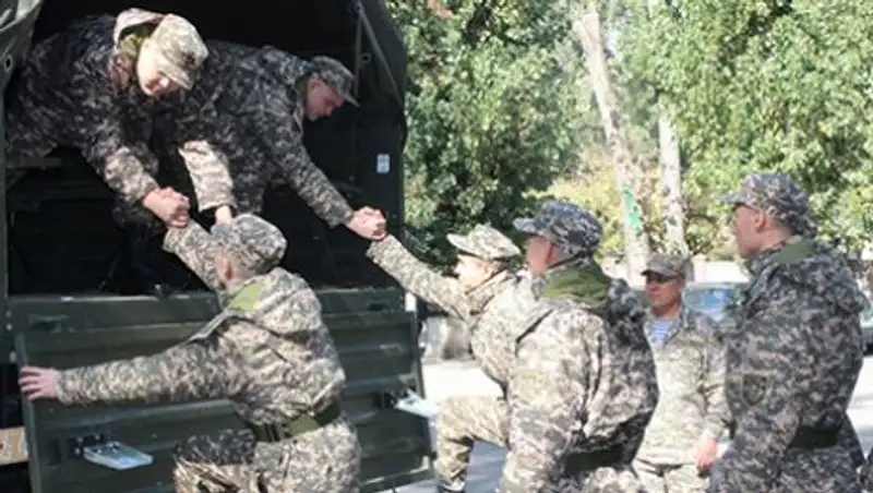 Алматинских срочников отправили служить в Жетыген