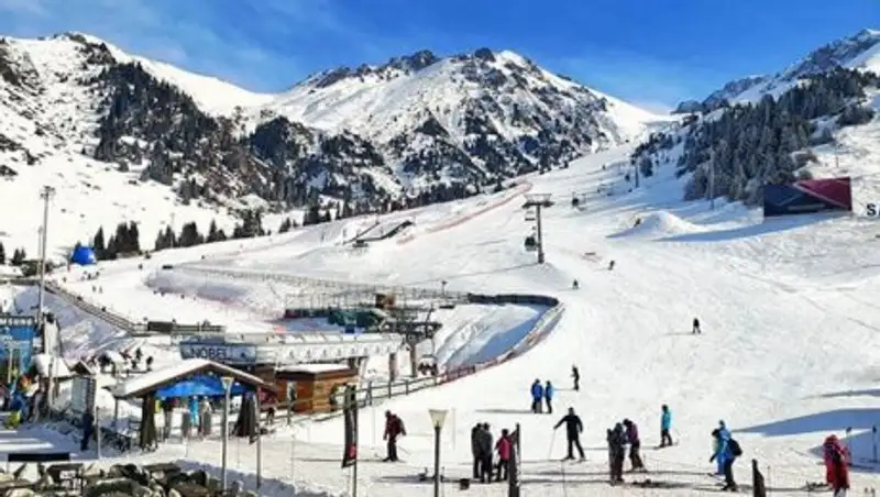 Шымбулак вновь открылся после спуска лавин