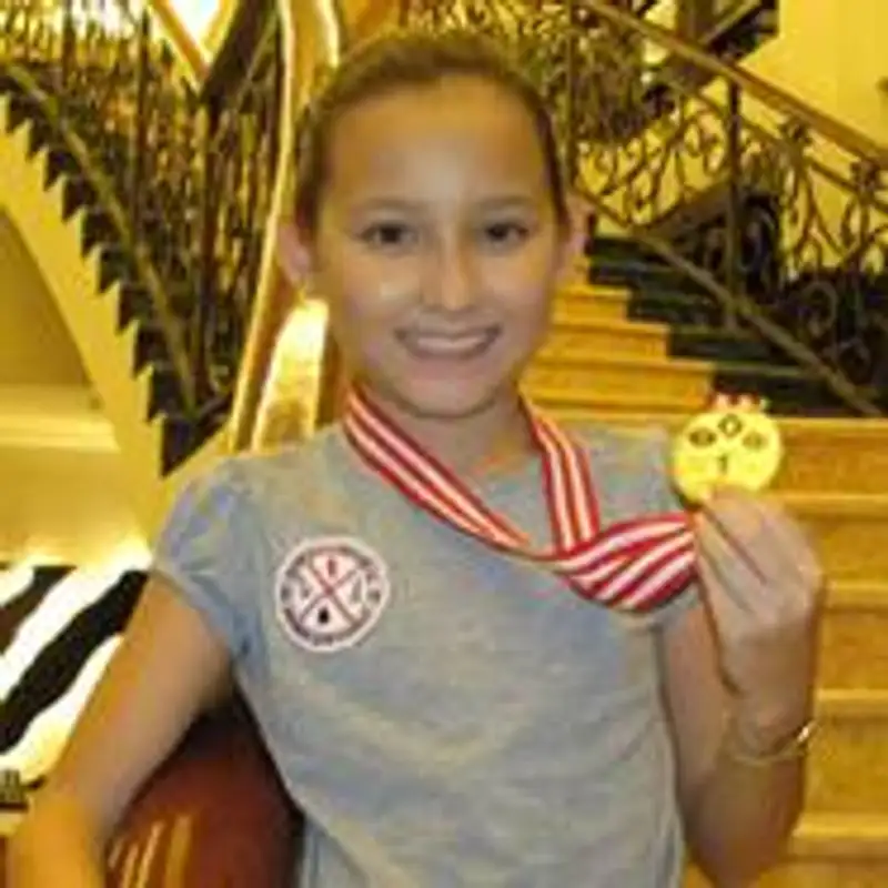 Глава государства Нурсултан Назарбаев направил поздравительную телеграмму юной казахстанской шахматистке Жансае Абдумалик, завоевавшей золотую медаль на чемпионате мира по шахматам, фото - Новости Zakon.kz от 30.11.2011 02:59