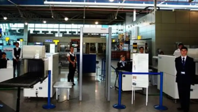 Аэропорты Казахстана обяжут проводить досмотры на входе в пассажирский терминал