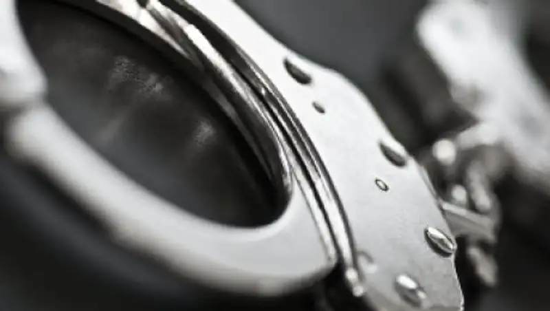 Солдата-дезертира, пытавшегося задушить таксиста, арестовали в Павлодаре