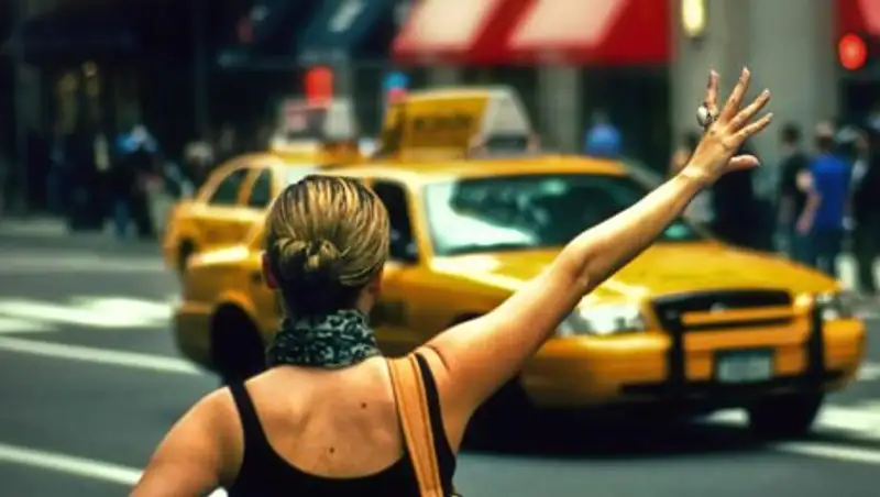 Второй год подряд в Казахстане падают доходы таксопарков