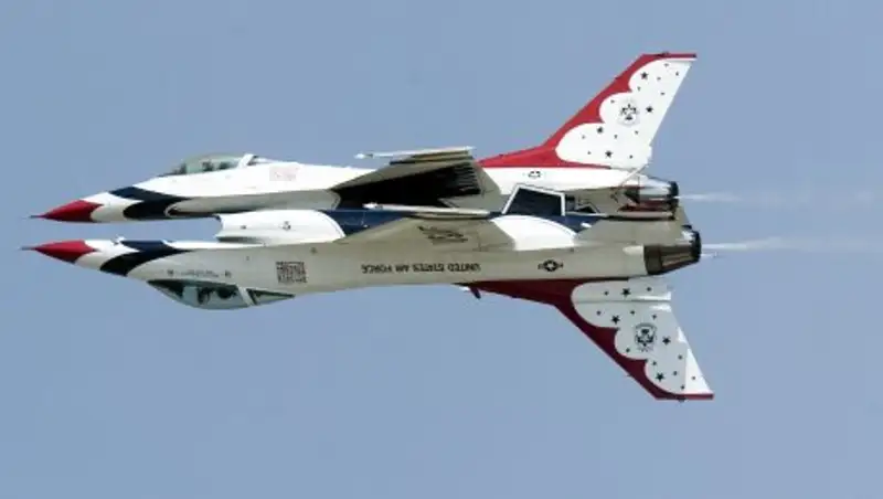 В США разбился второй за день военный самолет