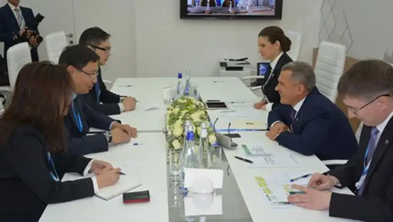 Ерболат Досаев принял участие в инвестфоруме в Сочи