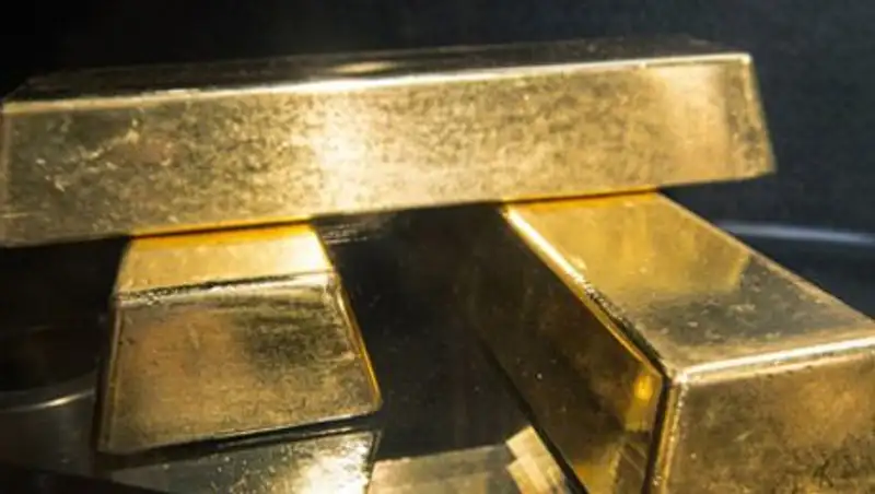 В Китае у высокопоставленного члена Компартии нашли 37 килограммов золота