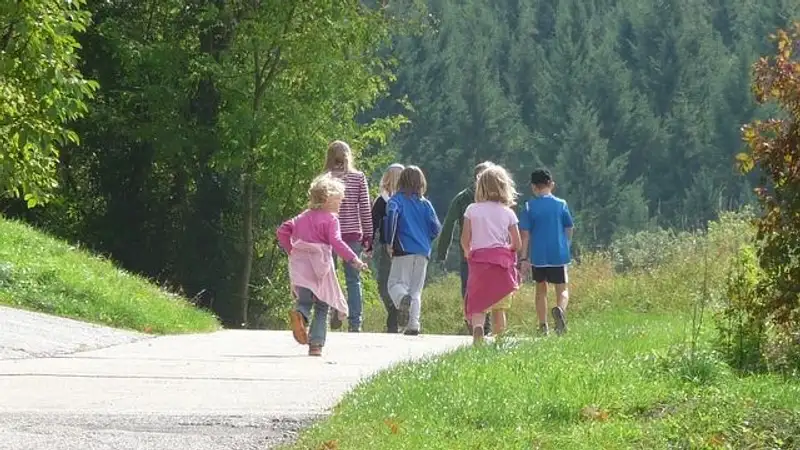 Детский лагерь в Алматинской области проверяют после жалоб родителей