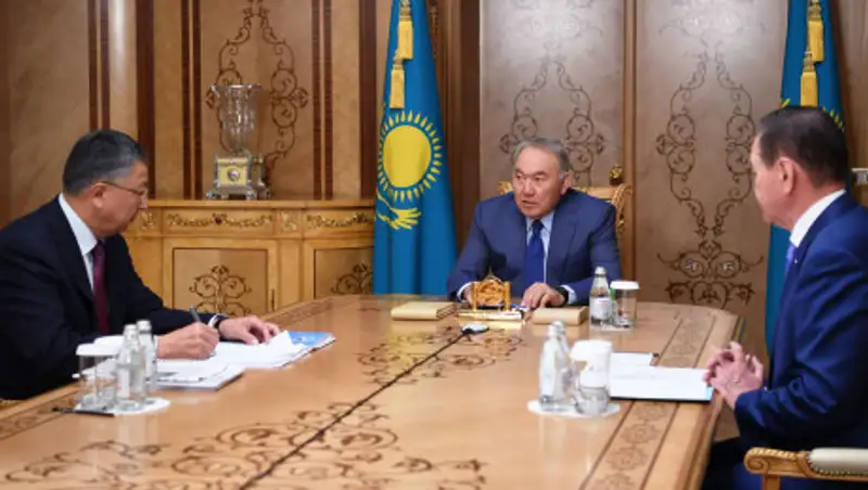 Назарбаев: Сейчас для страны важна стабильность