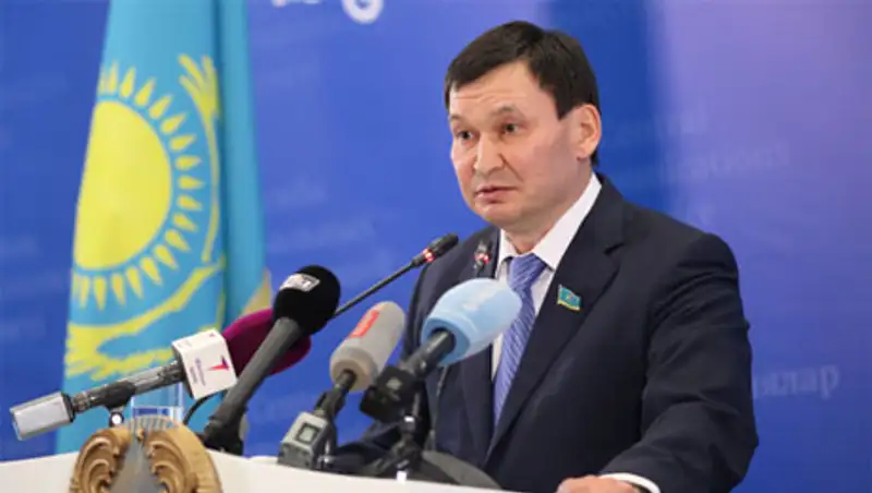 Депутат Р.Шаекин поднял вопрос подготовки кадров для АПК