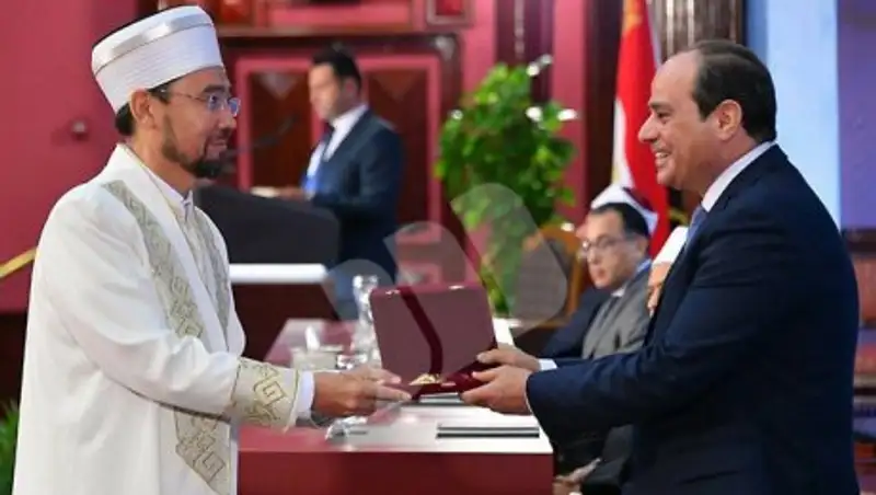 Президент Египта наградил Верховного муфтия РК орденом науки и искусств