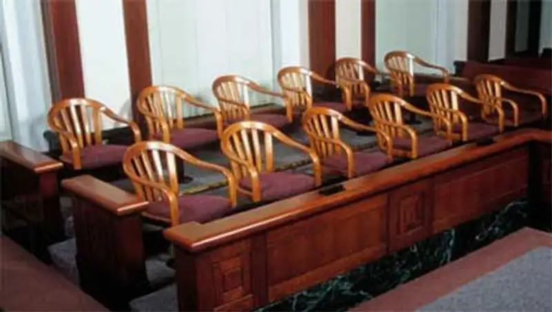 Дело охранника «Рахата» рассмотрят новые присяжные