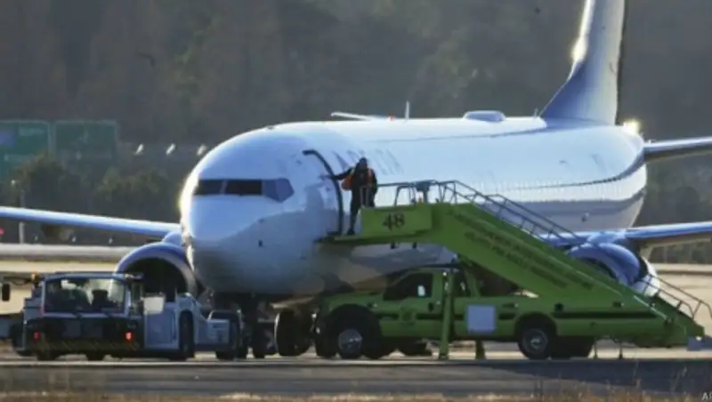 Угроза взрыва в Атланте: полиция проверила два самолета