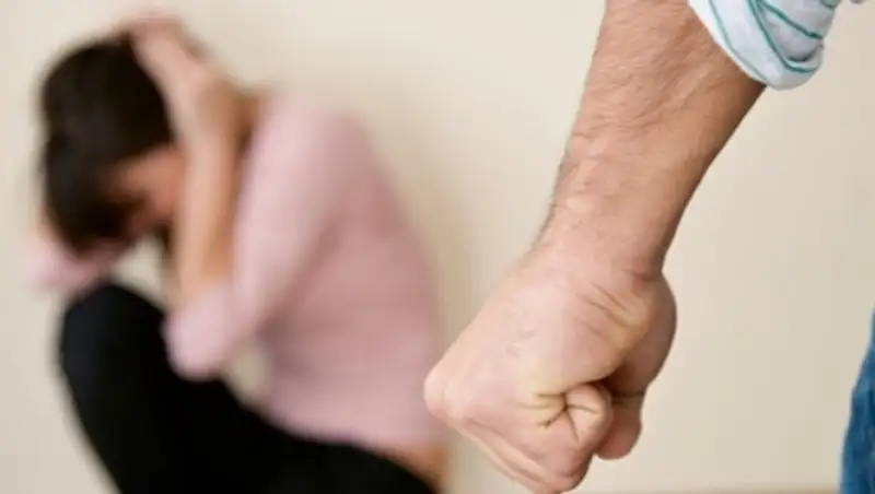 В Караганде гость избил и изнасиловал хозяйку квартиры