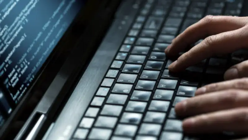 Сотрудник центра по выплате пенсий украл со счетов 36 млн тенге