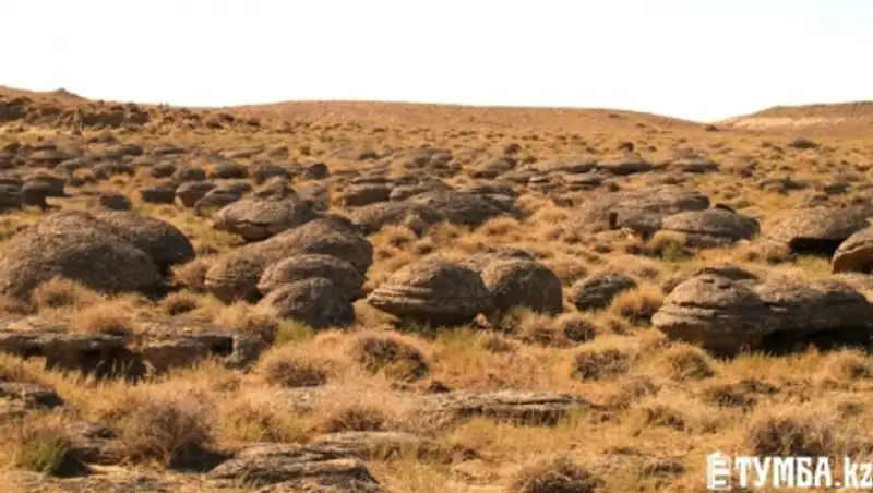 Очерки случайного туриста: Гора Тобекудук и «каменные колодцы»