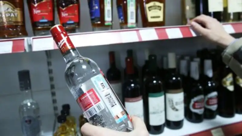 Как нужно платить ежегодный лицензионный сбор на реализацию алкоголя 