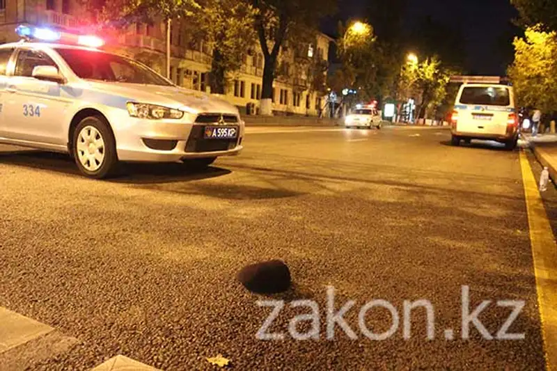 Мертвого изувеченного мужчину нашли сегодня утром в арыке в Алматы (фото) Мертвого изувеченного мужчину нашли сегодня утром в арыке в Алматы (фото), фото - Новости Zakon.kz от 12.10.2013 16:07