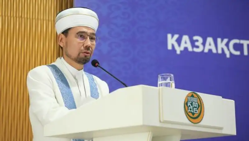 Верховный муфтий Казахстана рассказал Байбеку о сносе заборов на территории мечетей в Алматы