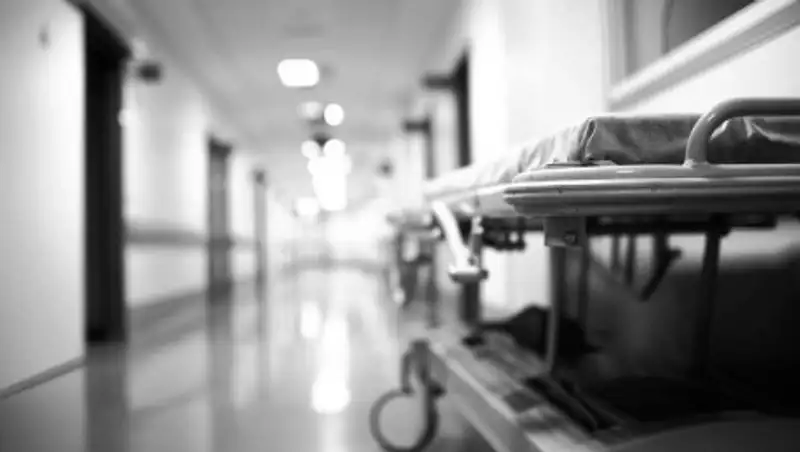 28 пациентов с КВИ и 15 больных с пневмонией скончались в Казахстане за сутки