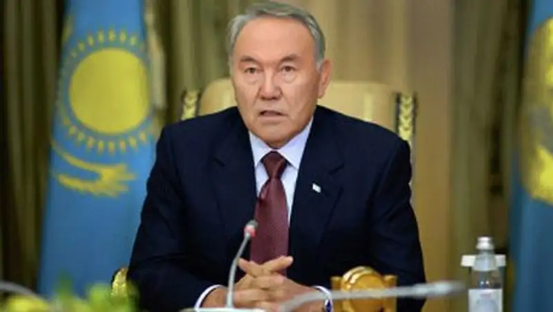 Общенациональный план по укреплению семейных отношений поручил разработать Назарбаев