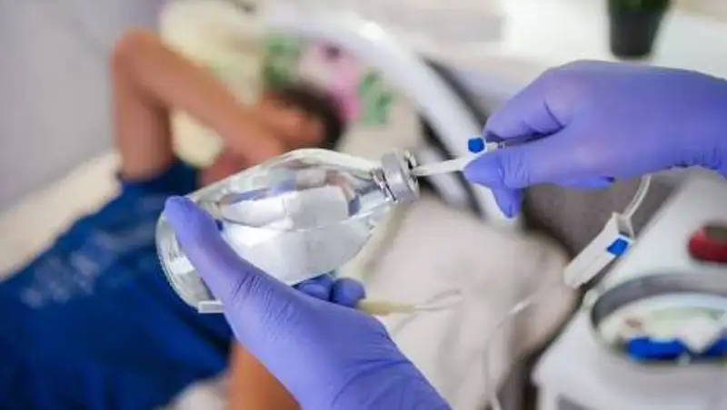 Стартовал прием заявок на снятия пенсионных денег на лечение