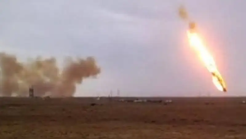 Казахстан не смог определить ущерб от падения "Протона" вне зоны "Байконура"