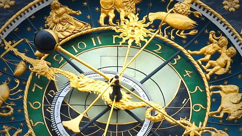 Астрологи рассказали, кого в июле ждет удача в денежных делах