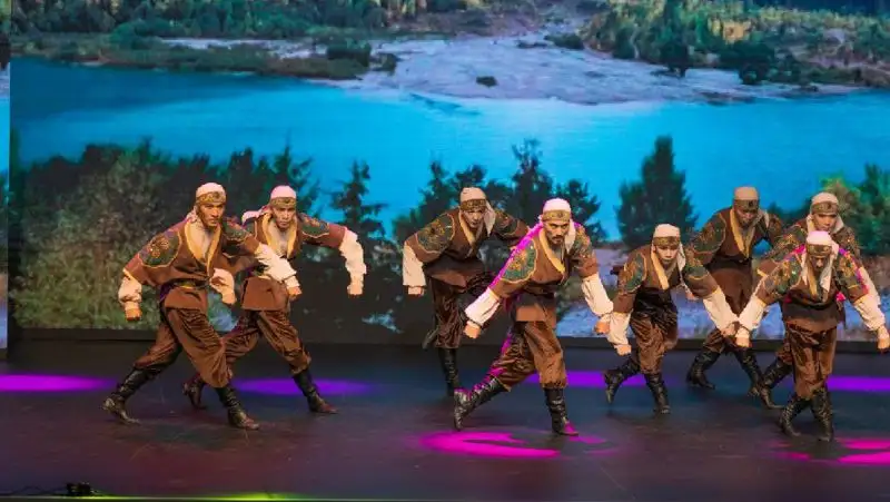 Казахстан праздник концерт танец театр, фото - Новости Zakon.kz от 25.10.2022 06:50