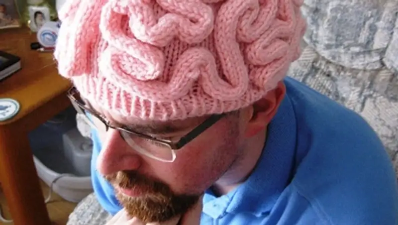 25 нереально крутых шапок